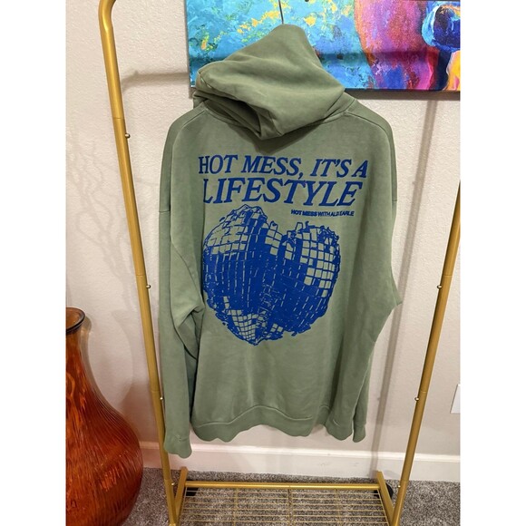 Hot Mess Alix Earle Sweatshirt XXL - Picture 1 of 5